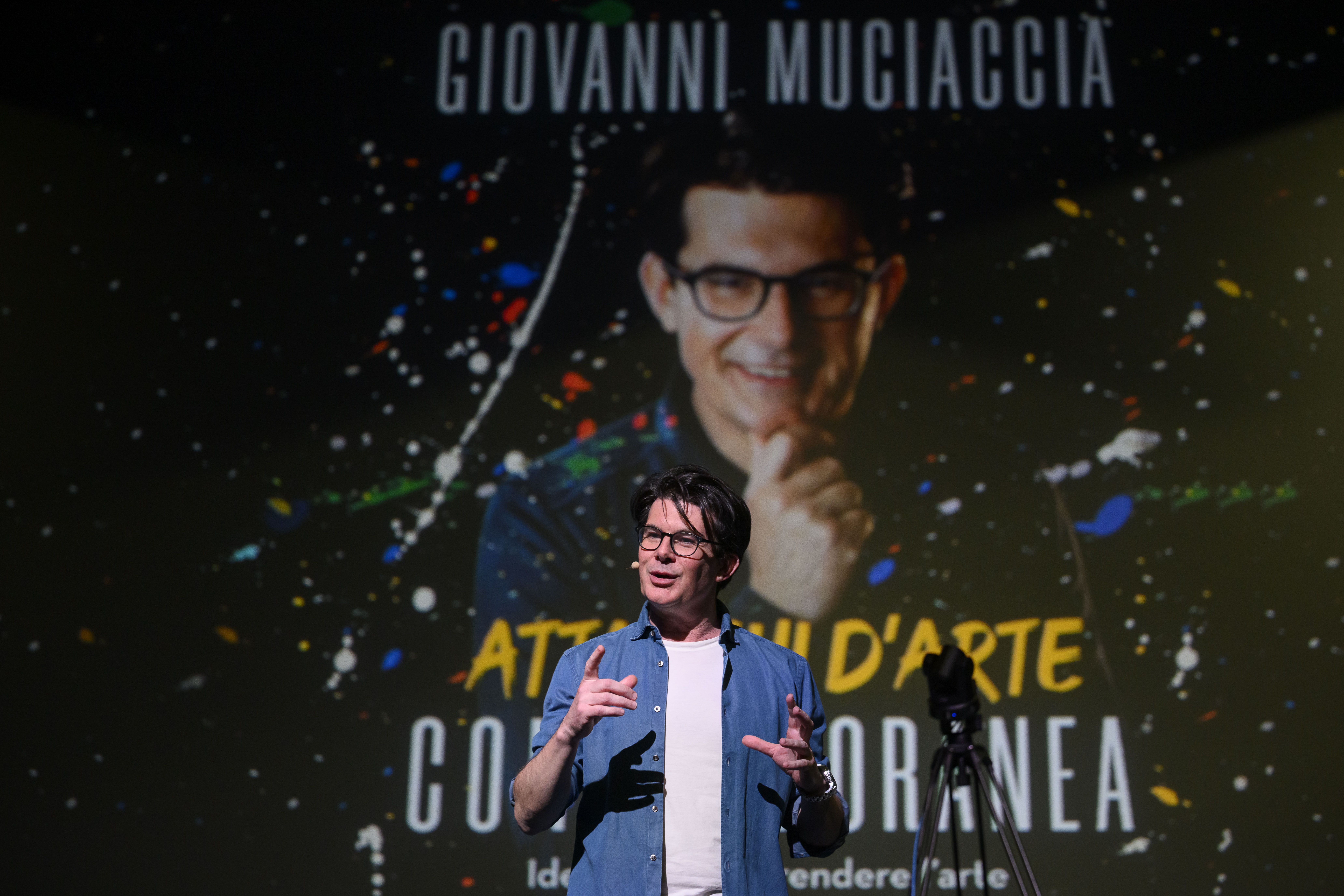 Art Attack spiegato in 5 punti: curiosità sul programma e Giovanni Muciaccia