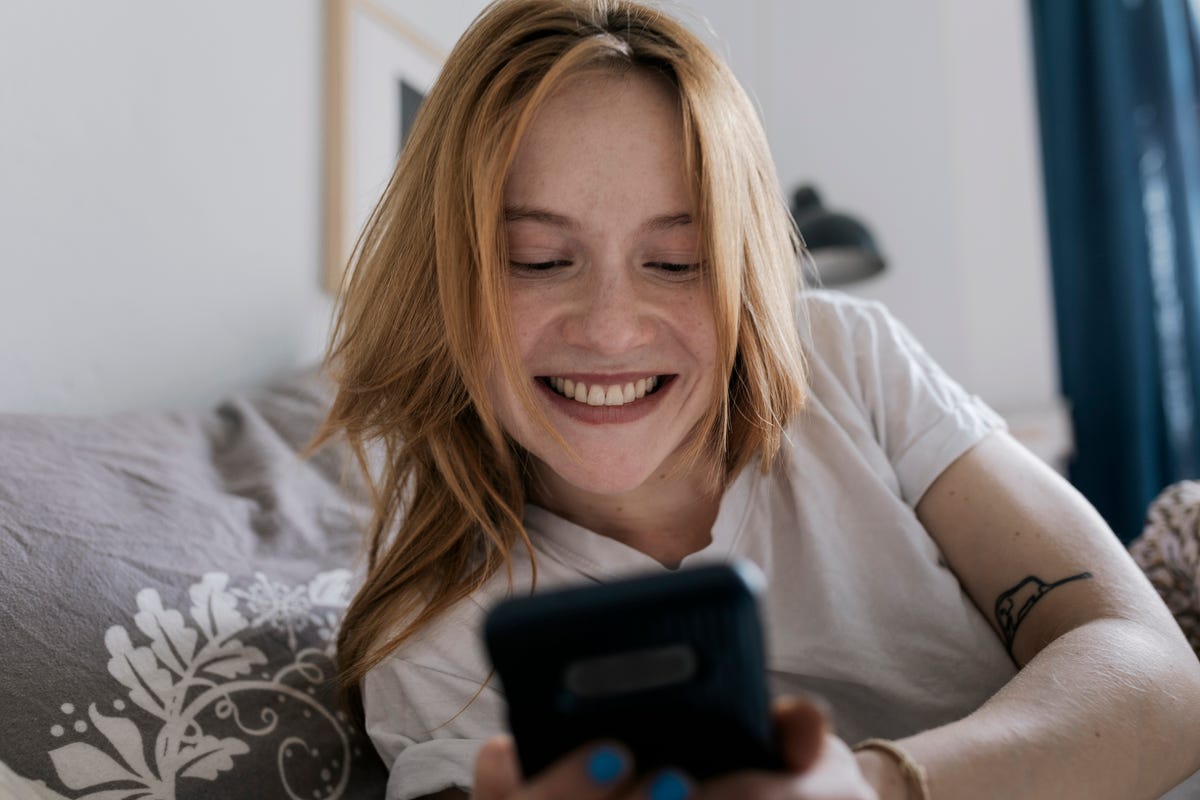 Expert Tips for Starting Conversations on Dating Apps Without Being Ghosted