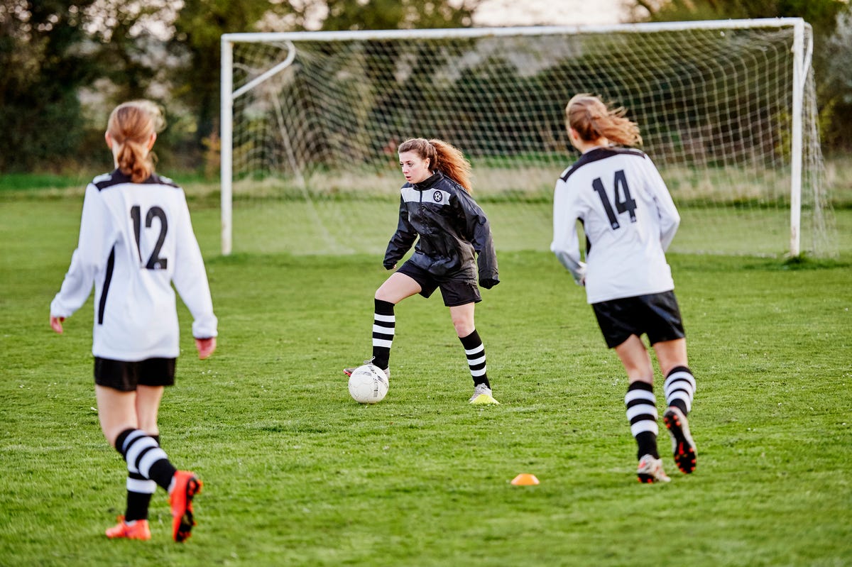 Nearly 25% of UK girls ‘rarely’ or ‘never’ feel like they fit in when they play sports