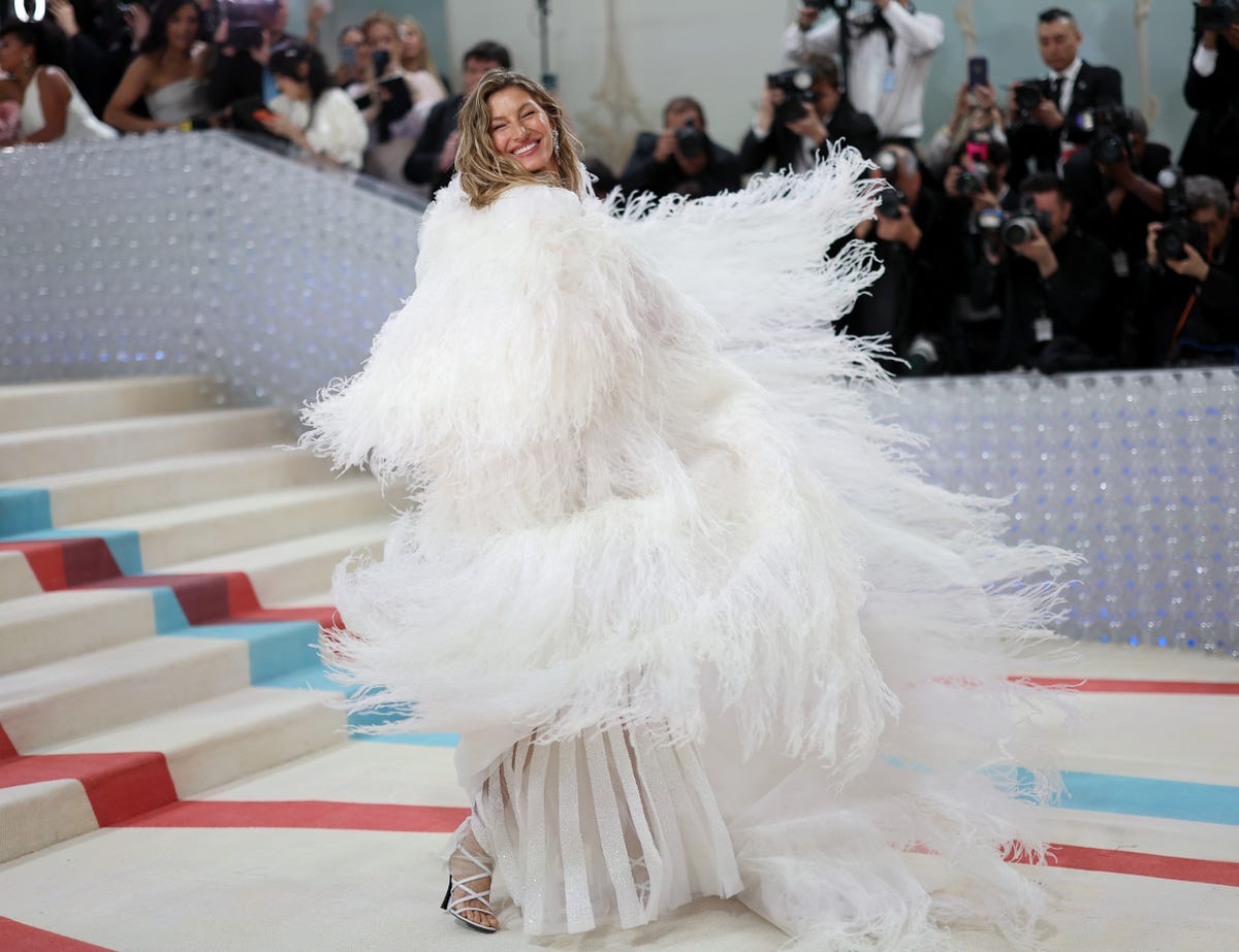 Gisele Bündchen's Met Gala Dress Was Eco-Friendly