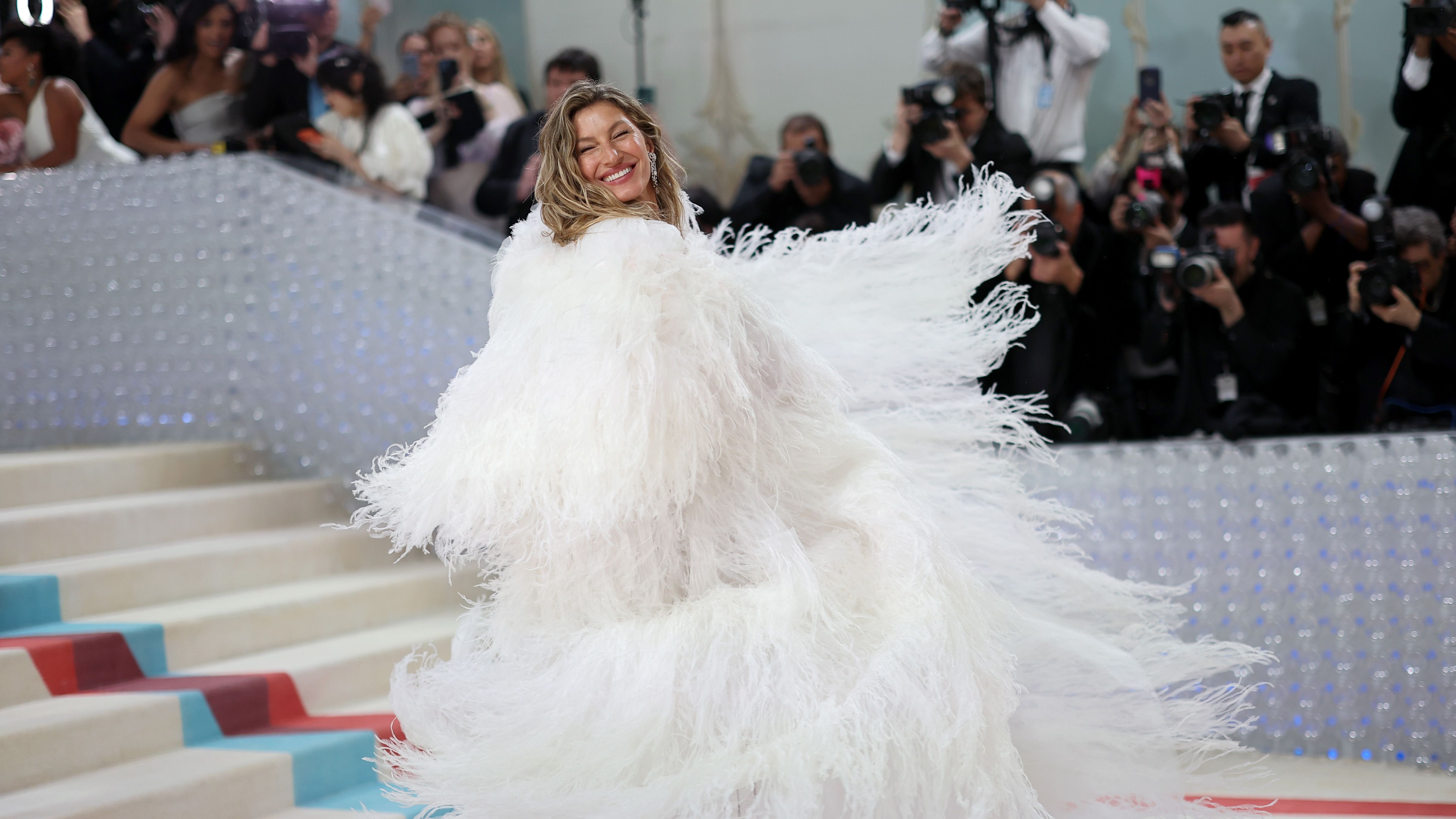Gisele Bundchen Re-Wears White Chanel Dress on Met Gala Red Carpet
