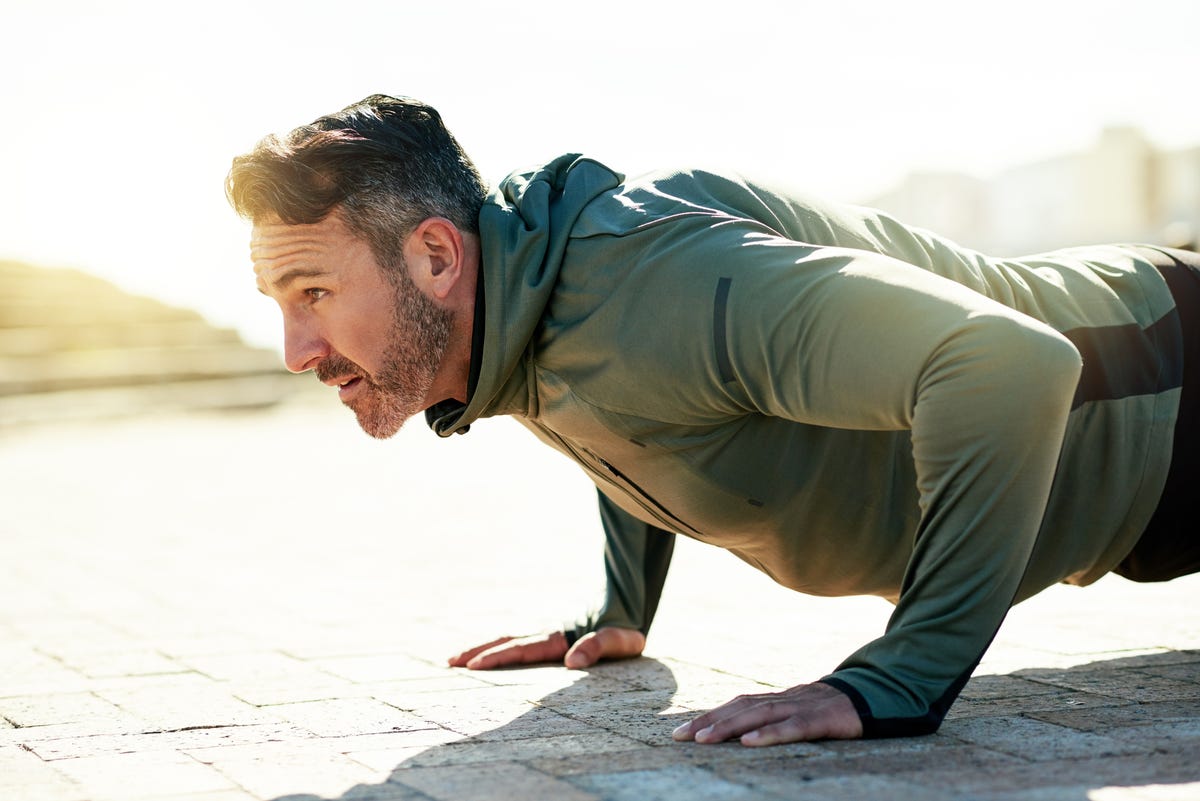 Men Over 40 Should Try Pushup Shoulder Taps for a Stronger Core