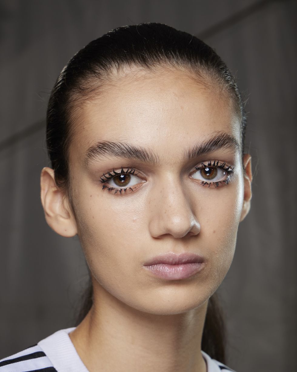 2023 Spring Summer Make Up trend – 'The Barely-there' Look - Hong