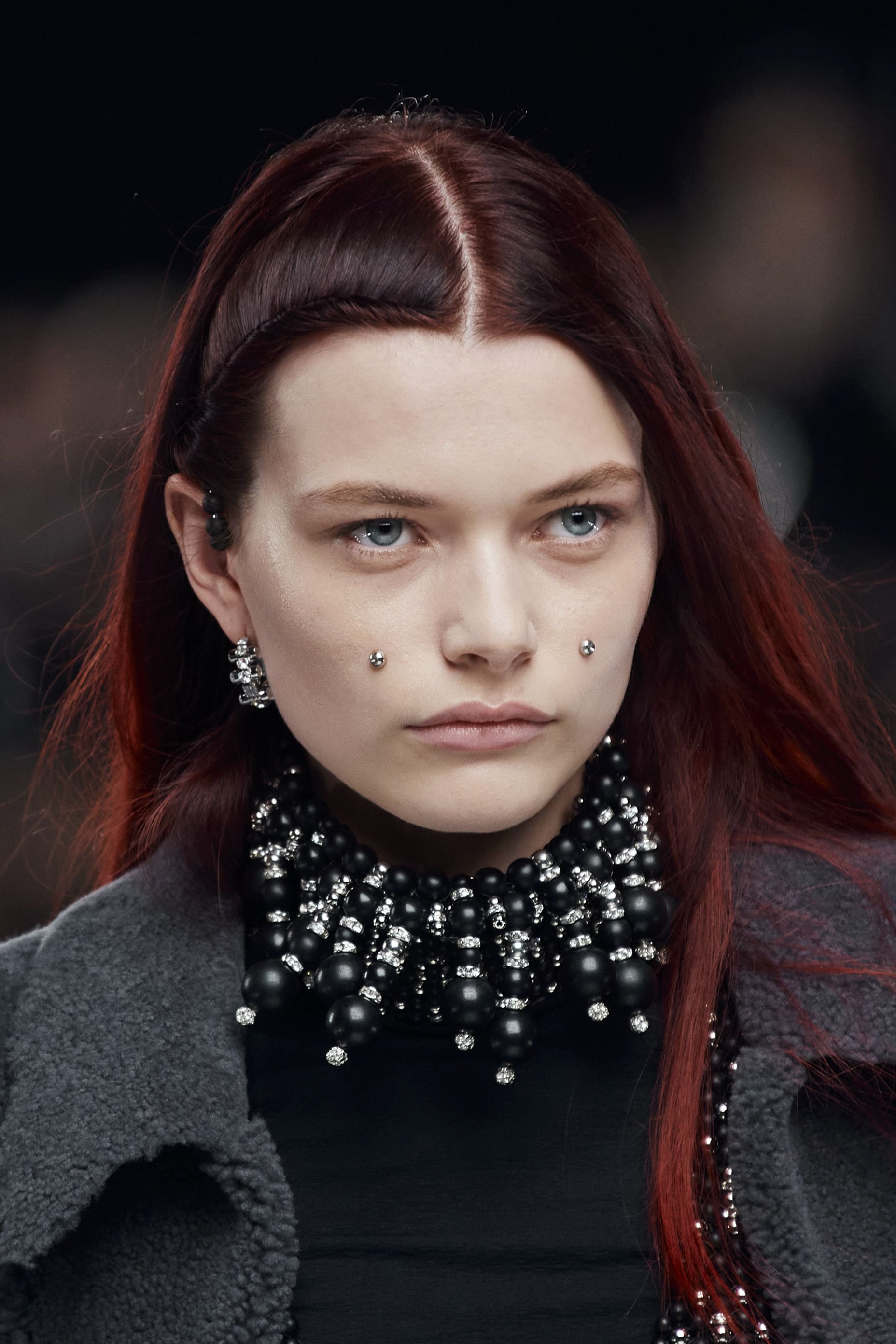 Colore capelli Inverno 2023: tutte le tendenze dalle sfilate