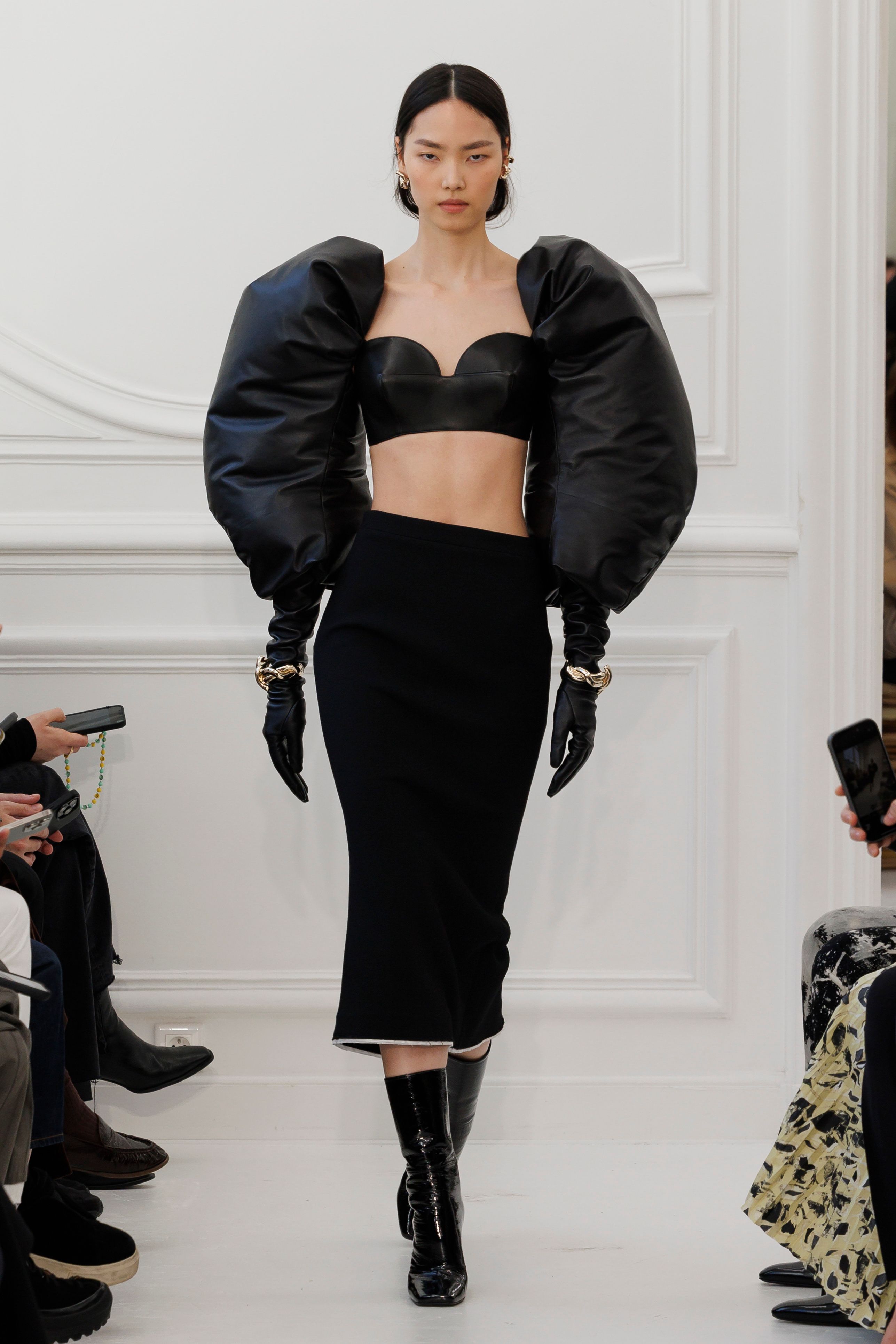 書籍『CATWALK GIVENCHY』 - ブラック | ZARA Japan / 日本