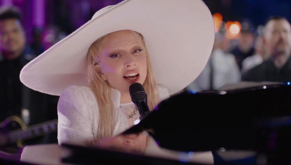 Imagem de conteúdo da notícia "LADY GAGA VENCE SEU PRIMEIRO EMMY" #1