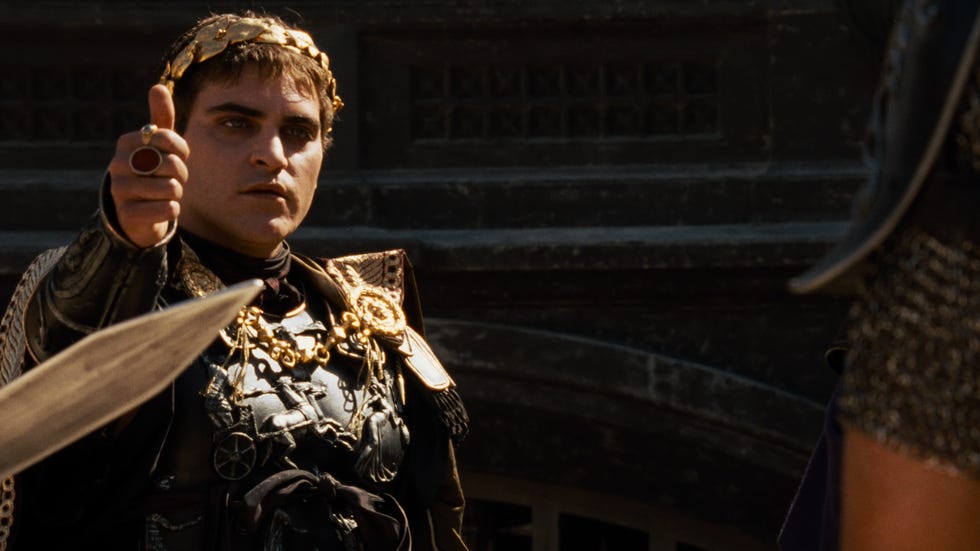 joaquin phoenix gladiator