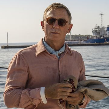 daniel craig, glass onion a knives out mystery