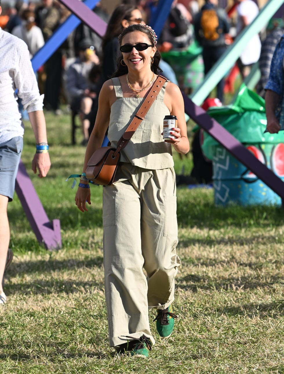 bel powley glastonbury 2024