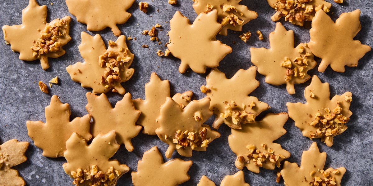 preview for Glazed Maple Leaf Cookies Are The Perfect Maple Tree-t