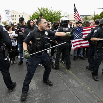 Protestors clash in Glendale how gender and sexuality identity should be taught in schools. protestors clash in glendale how gender and sexuality identity should be taught in schools
