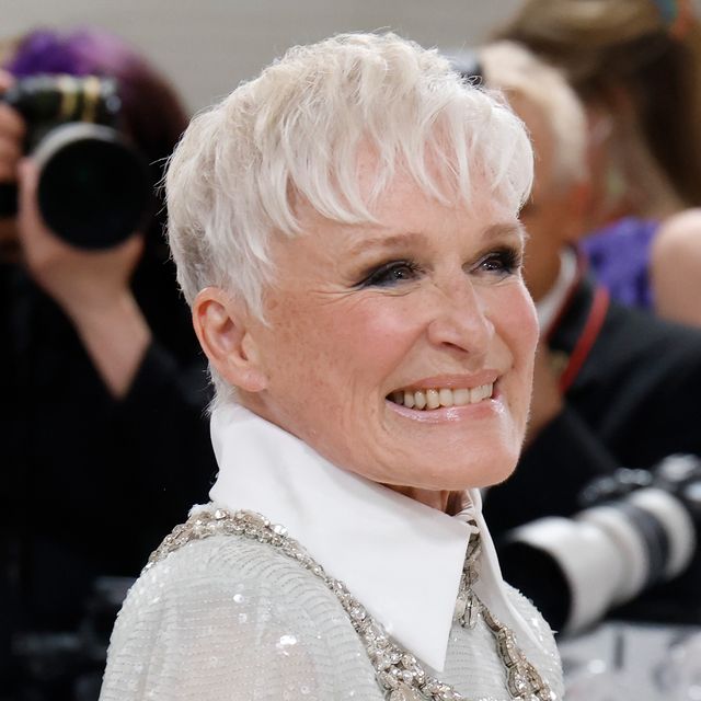Glenn Close owns red carpet in stunning cape look at Met Gala