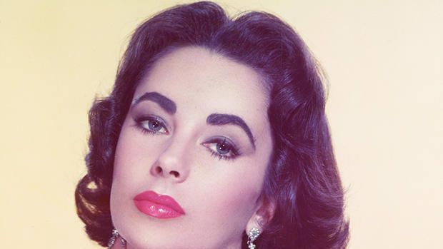 preview for 24 Rarely Seen Photos of Elizabeth Taylor
