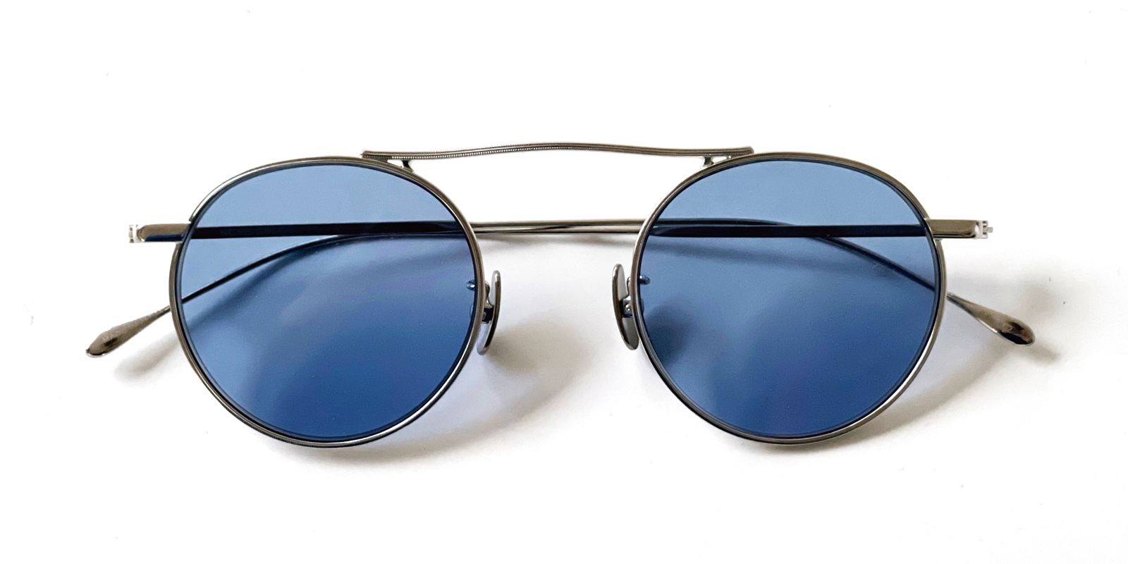 新品！Scye SPECS サングラス ブルー レンズ定価47,300円 新品！Scye SPECS サングラス ブルー レンズ定価47,