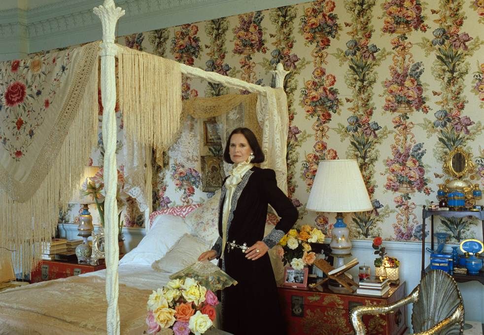 Gloria Vanderbilt's House Photos - See All of Gloria Vanderbilt's Homes
