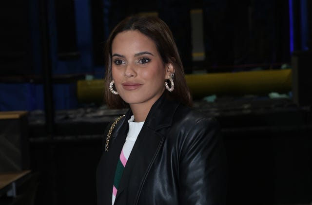 gloria camila