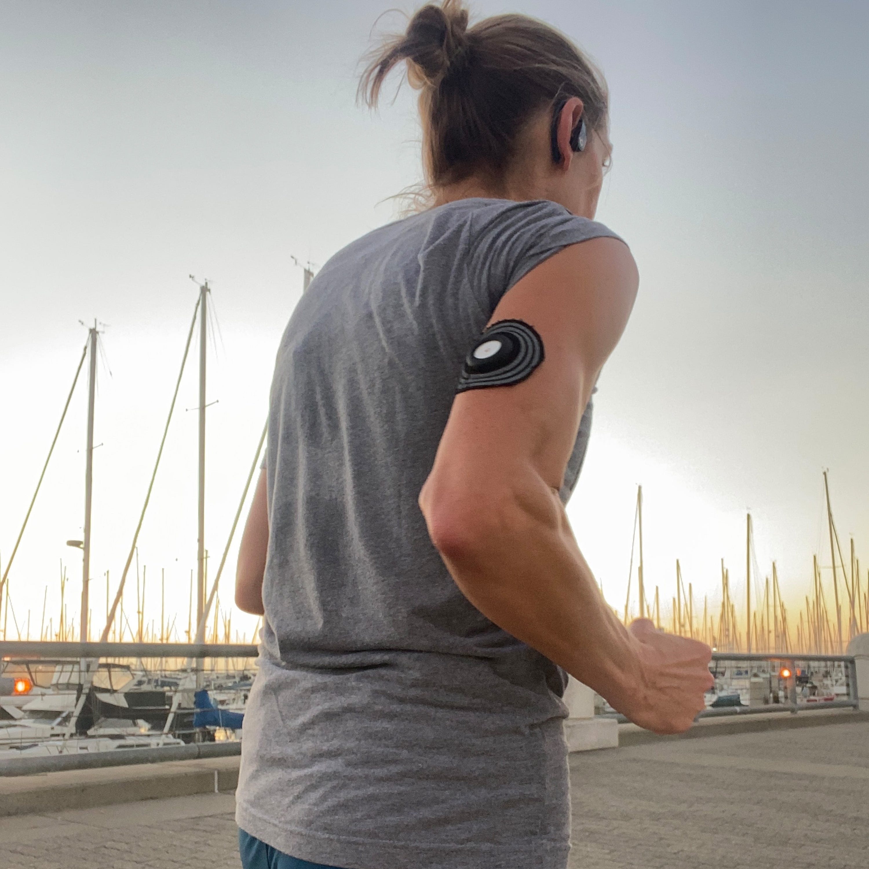 I’m a Sports Dietitian and Using a Continuous Glucose Monitor Changed the Way I Eat Before a Run