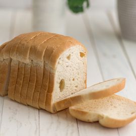 sliced loaf bread