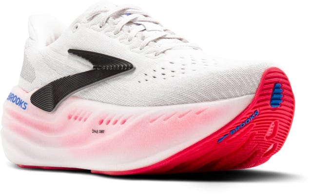running shoe featuring a lightweight design and highcushioning sole