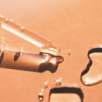 Glycolic acid glycolic acid