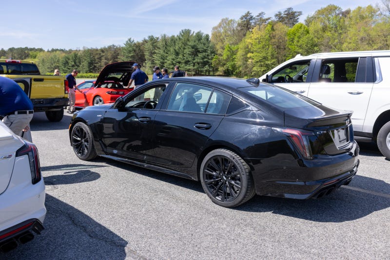 The U.S. Secret Service is bringing back stick shift training—Here's why