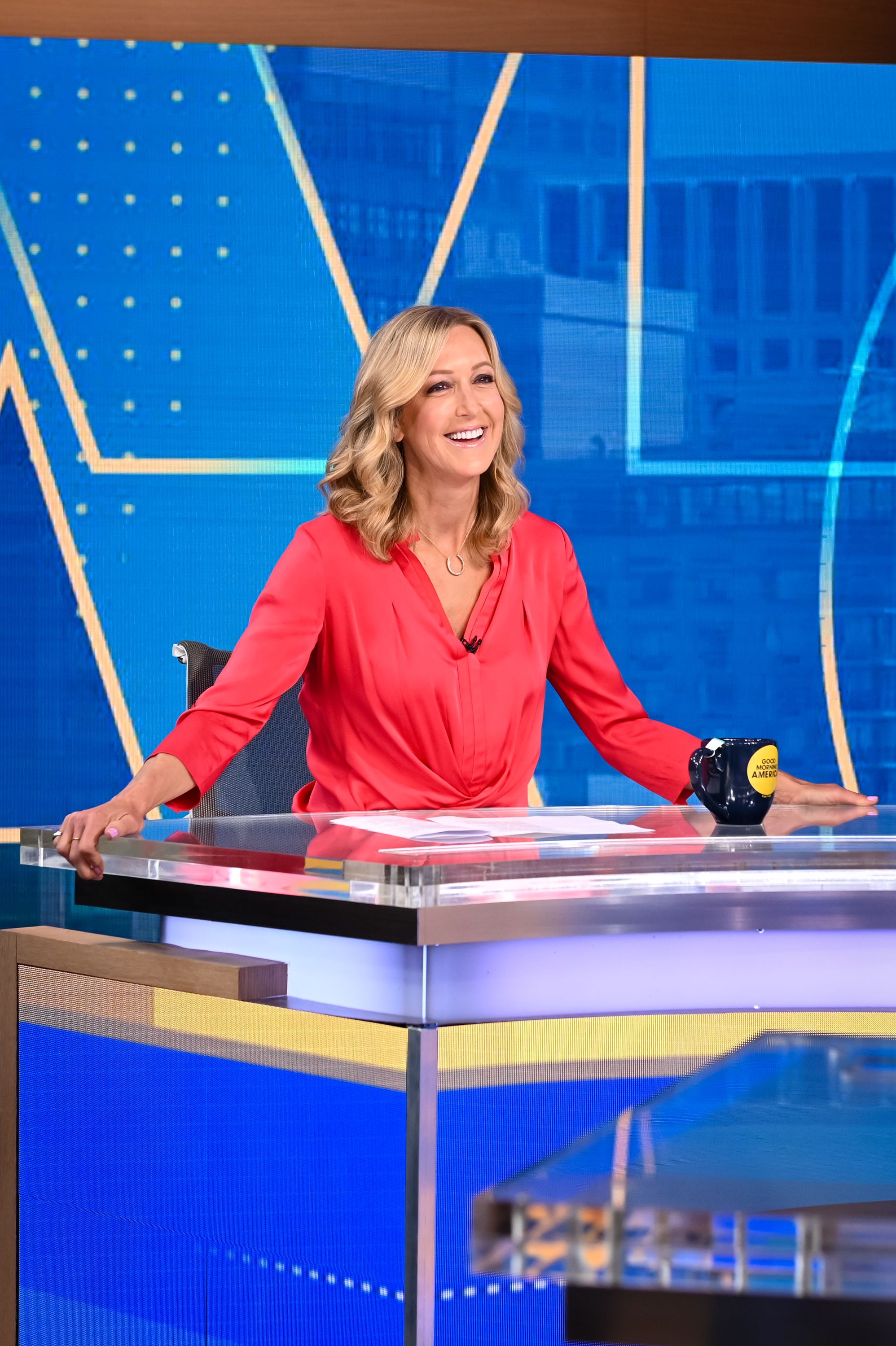 https://hips.hearstapps.com/hmg-prod/images/gma-hgtv-lara-spencer-new-show-instagram-64b6a5c9ce263.jpeg