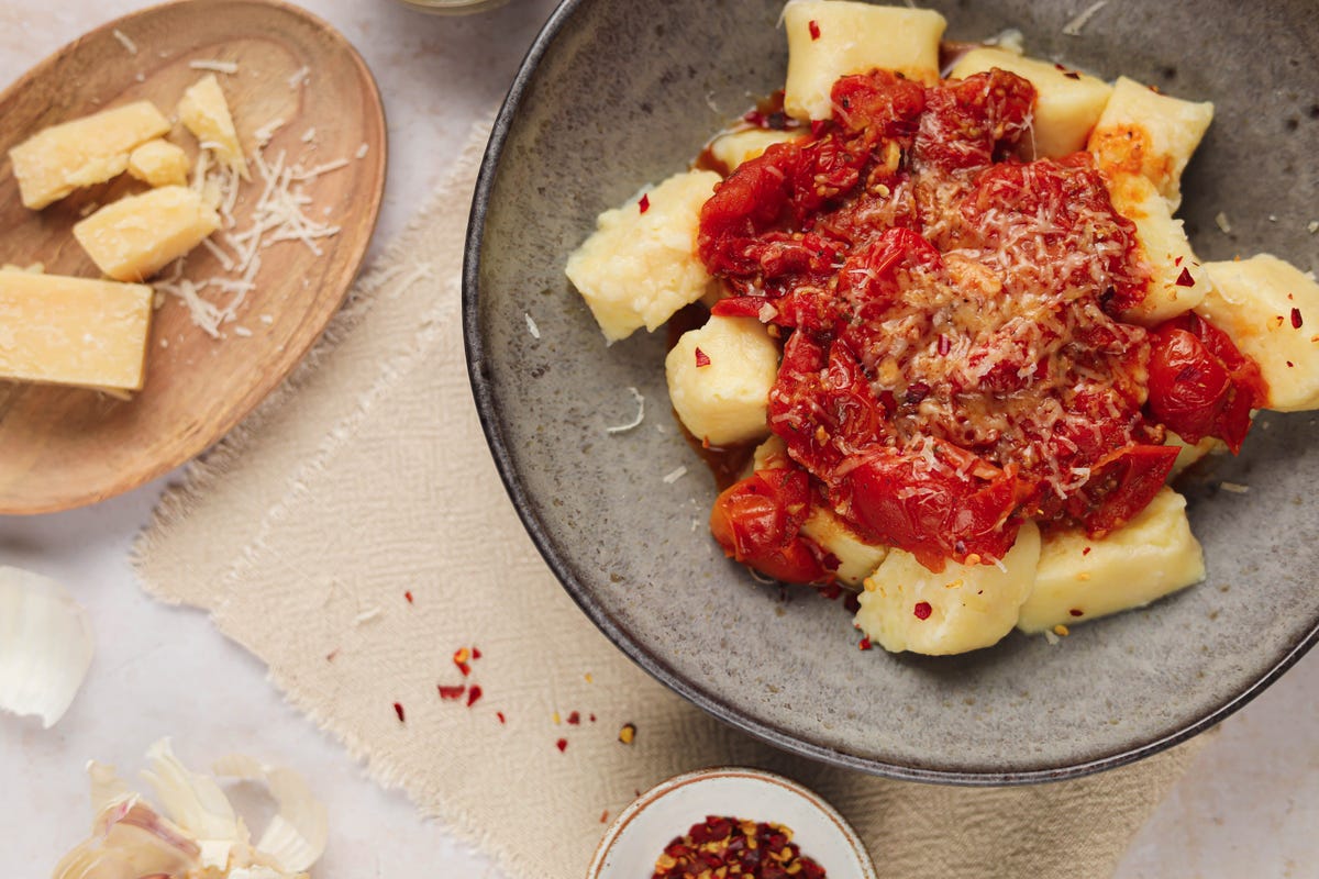 How to make gnocchi - Homemade Gnocchi in a roasted tomato sauce