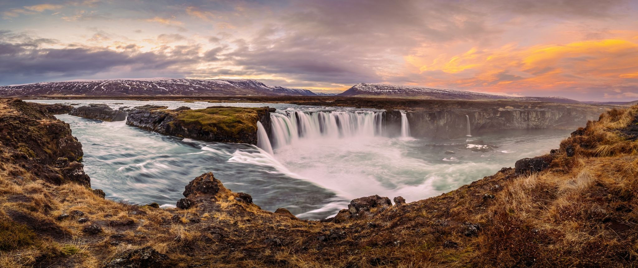 waterval godafoss op ijsland