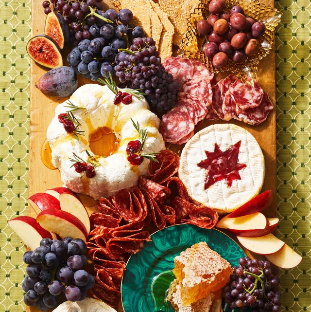 Goat Cheese Wreath goat cheese wreath