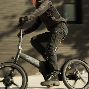 gocycle folding bike ridden by aithne feay in brooklyn