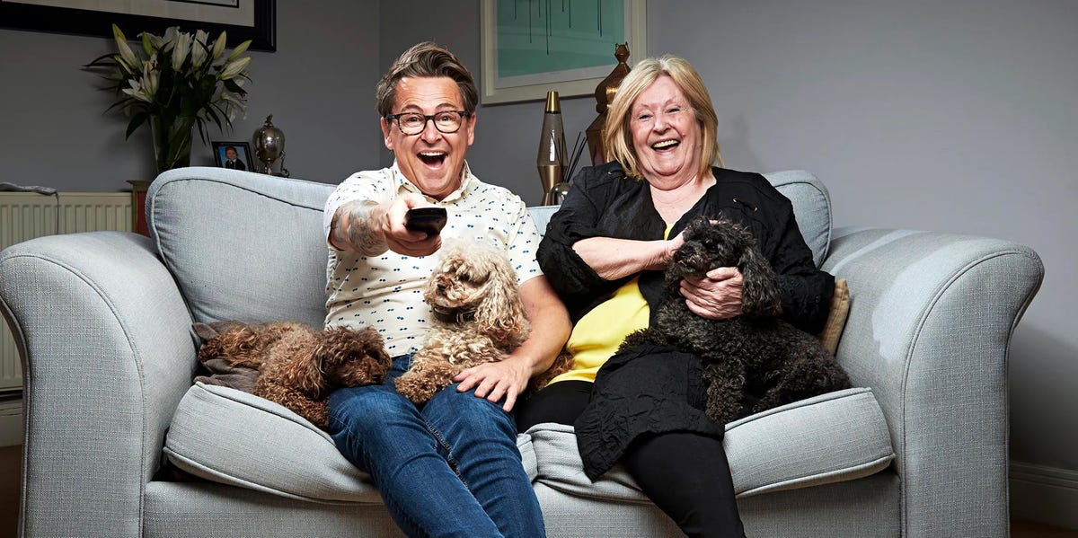 #Gogglebox star Pat Webb dies, son Stephen Webb shares touching tribute