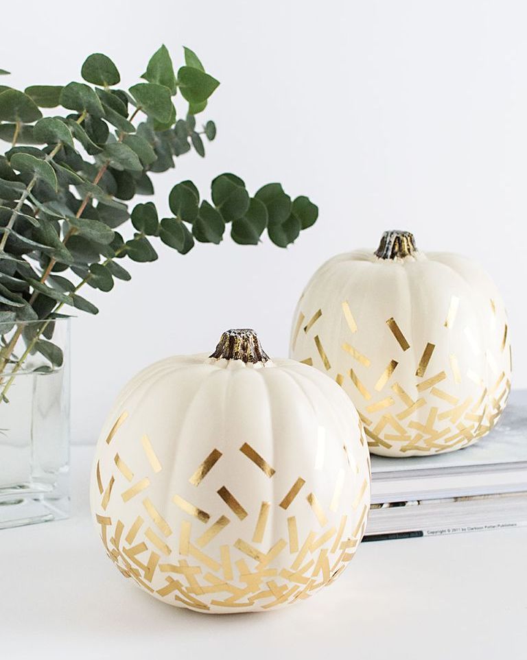 gold white pumpkin decor ideas