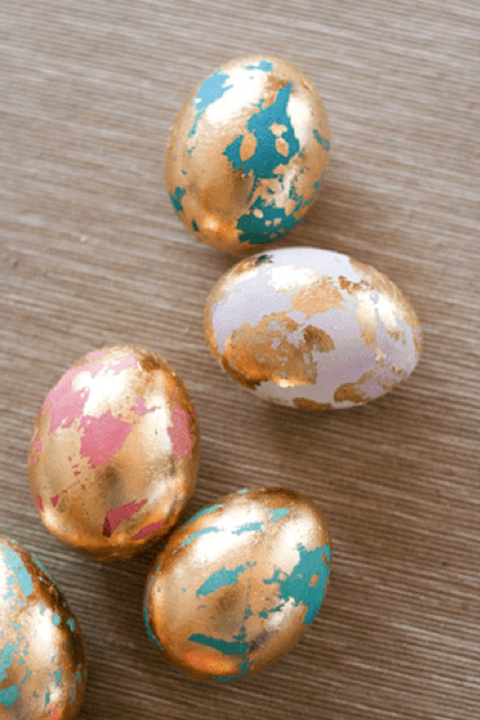 Easter Egg Foil Art Tutorial - Cook Clean Craft