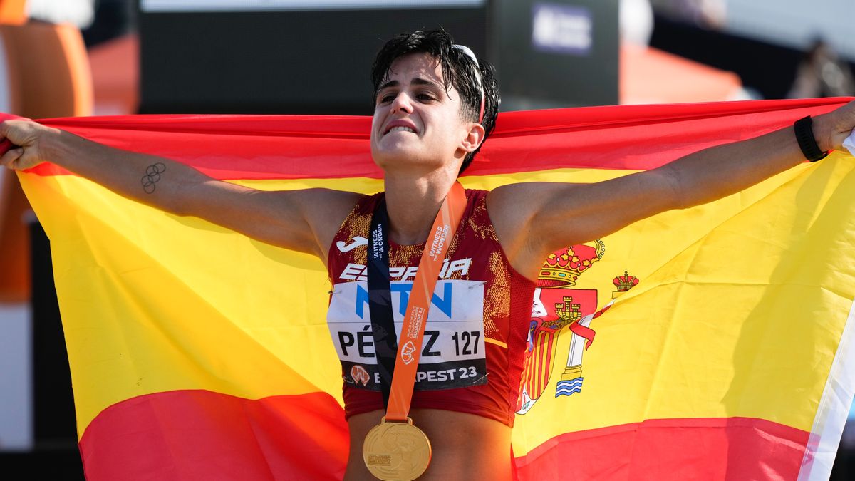 María Pérez, campeona del mundo de marcha, Nike Womens Shoe Grey, sufre ...