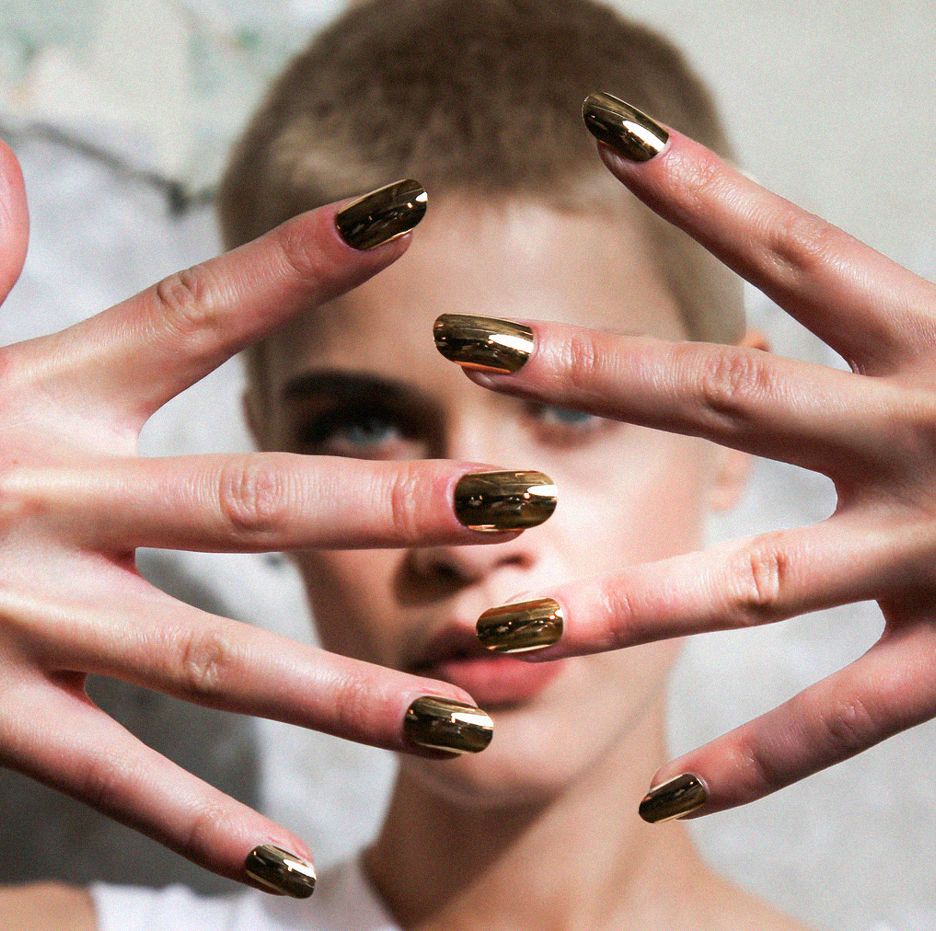 These Luxe Gold Nail Ideas Are Living Rent-Free in Our Head