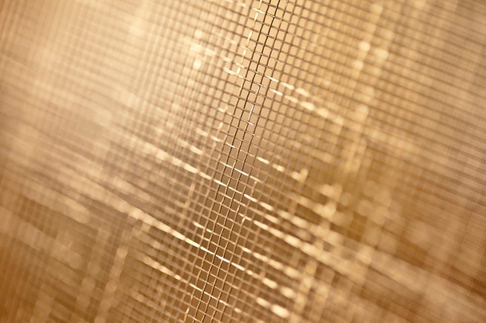 gold screen