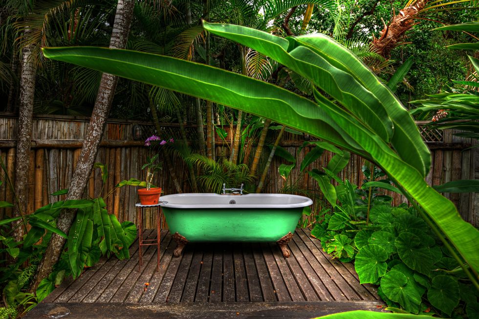 The World's Most Luxurious Bathtubs 
