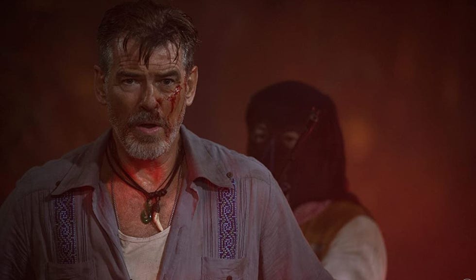 golpe de estado 2015, con pierce brosnan