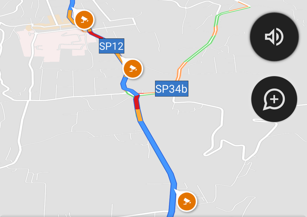 Android Auto ha un nuovo contendente al trono di Google Maps, e segnala  bene gli autovelox