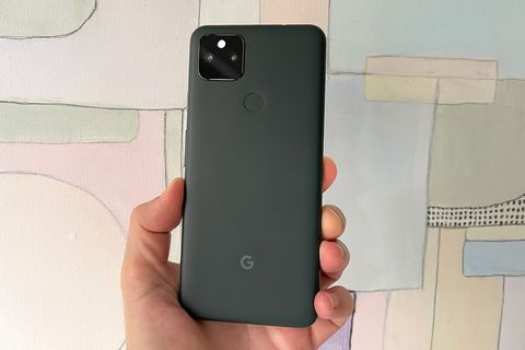 stefan holding google pixel 5a 5g