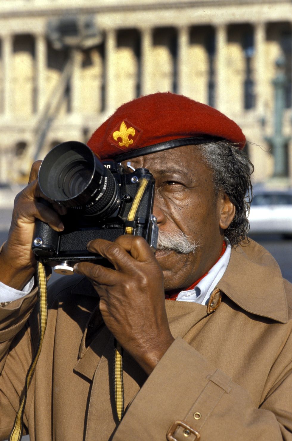 how ‘a choice of weapons’ pulls gordon parks out of the past and into the present
