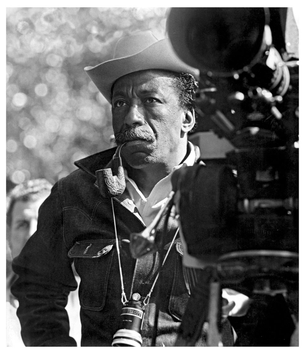 Gordon Parks directing the film 'The Learning Tree' in 1969