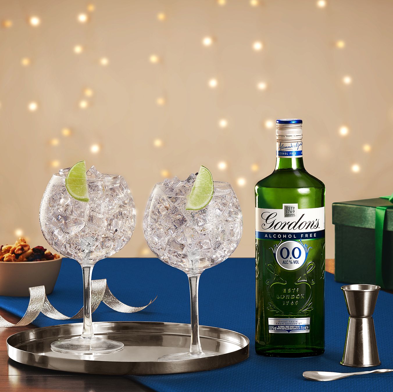of classic launches gin alcohol free its version Gordon\'s