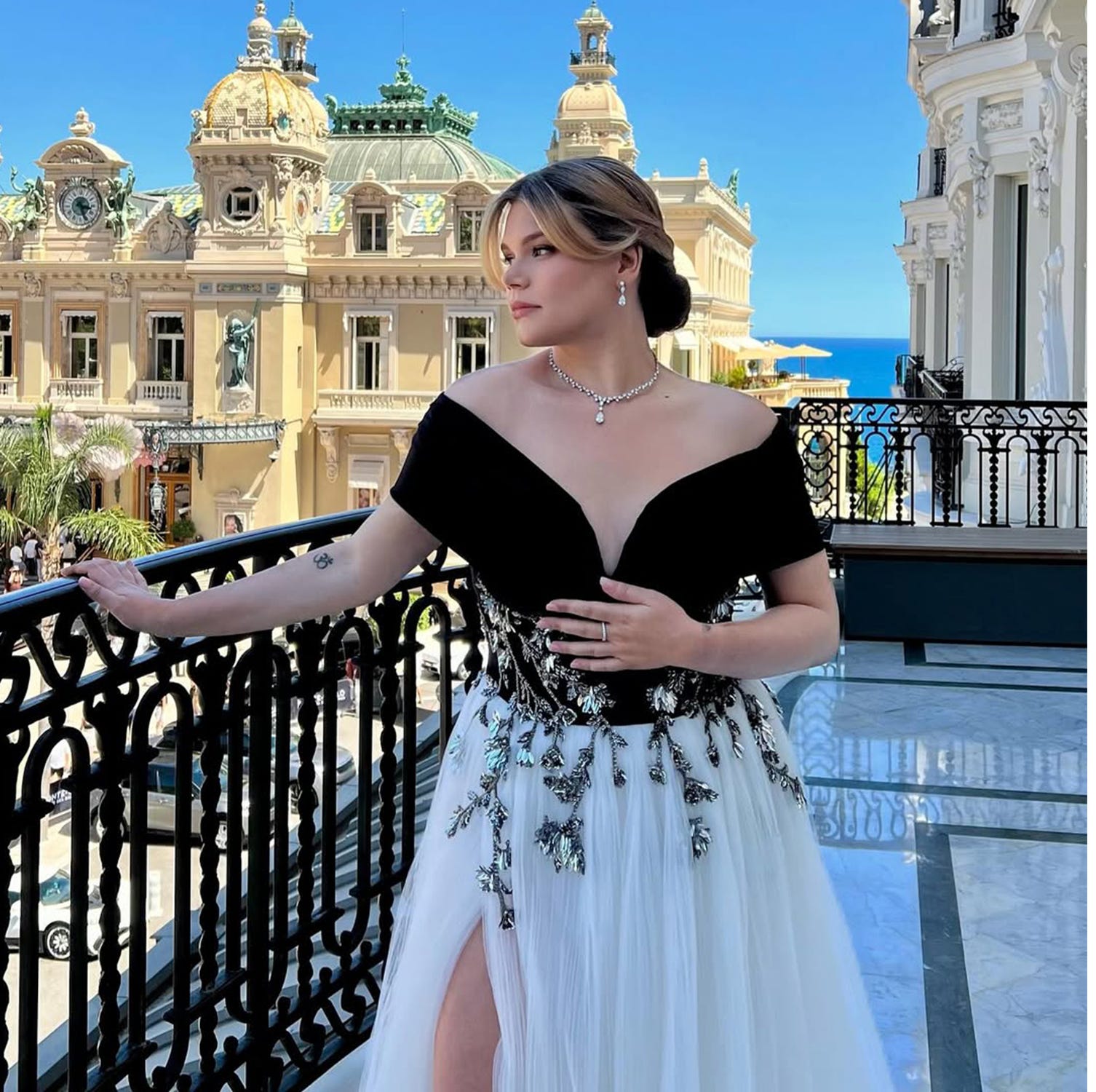 Grace Kelly's Granddaughter Recreates One of Her Iconic Hollywood Looks