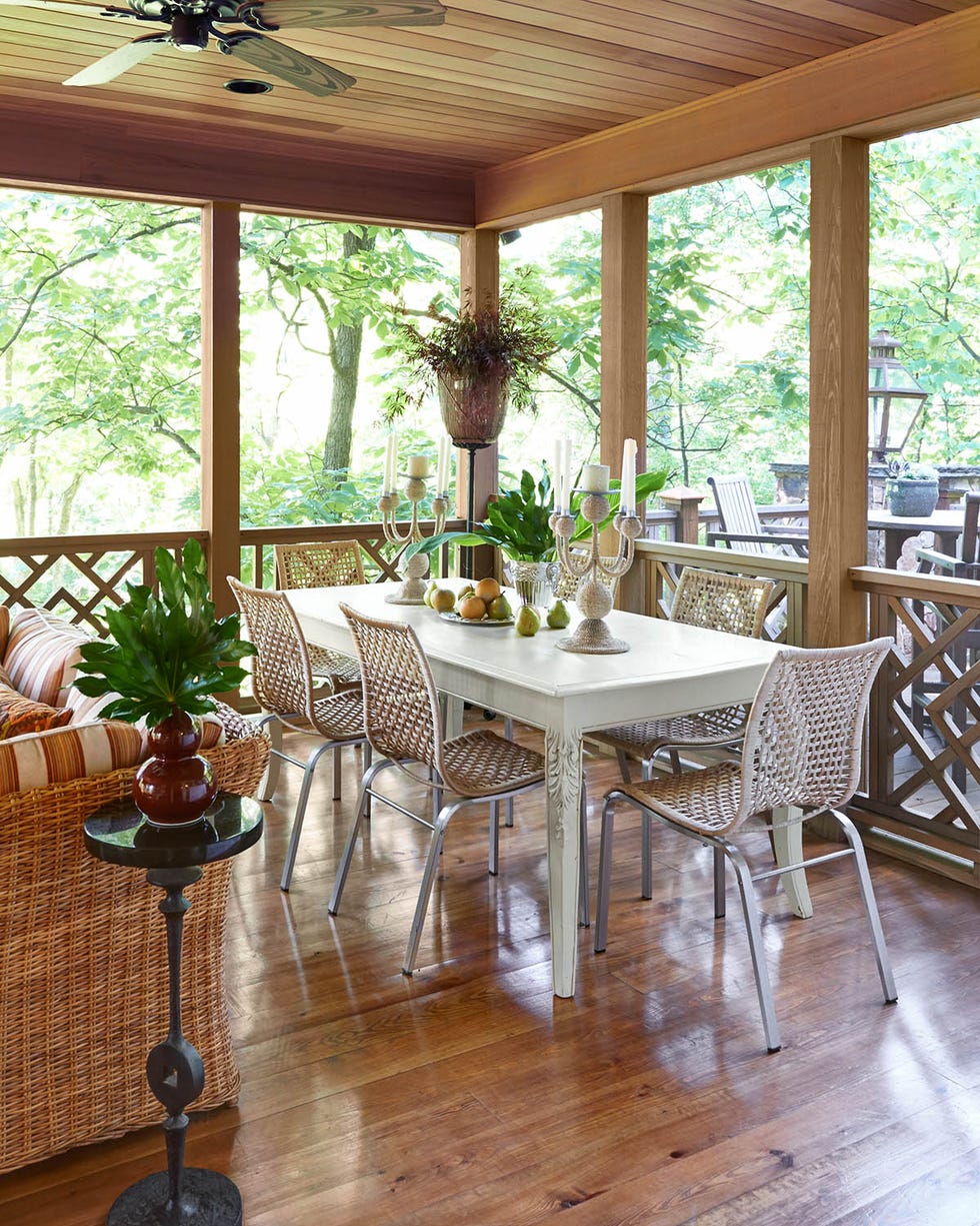 40 Front Porch Decor Ideas That Are Charming and Welcoming