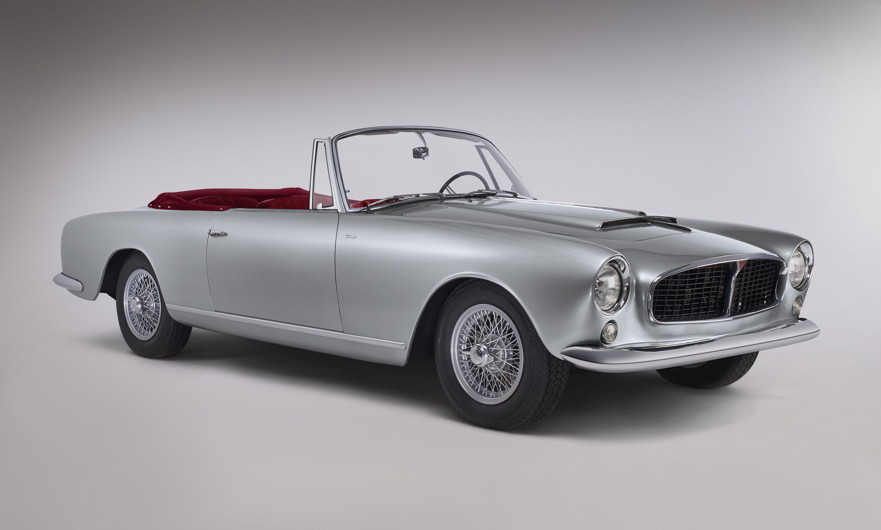 Brandmand Udholdenhed Udled Beautiful, Long-Dead British Automaker Alvis Is Back With These Gorgeous  Continuation Models