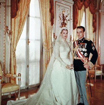 グレース・ケリーとモナコのレーニエ大公の結婚式時の写真