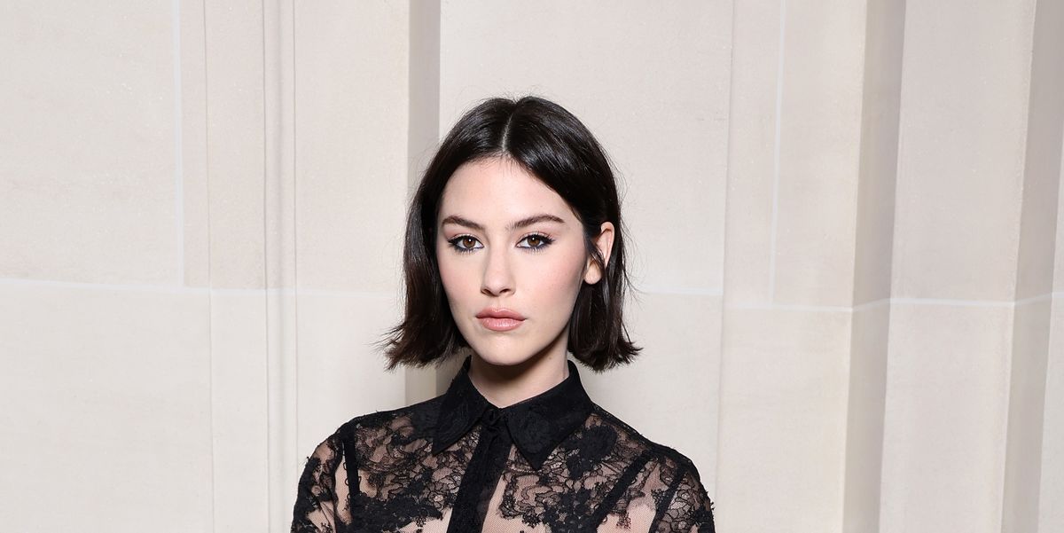 Gracie Abrams' New Apartment Is MAJOR Step Up From Her Last One—Get the Details!