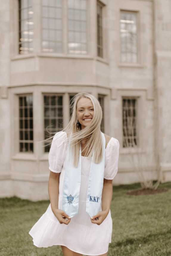 Cute College Outfits: 10 Looks to Get You Back-to-School Ready - College  Fashion