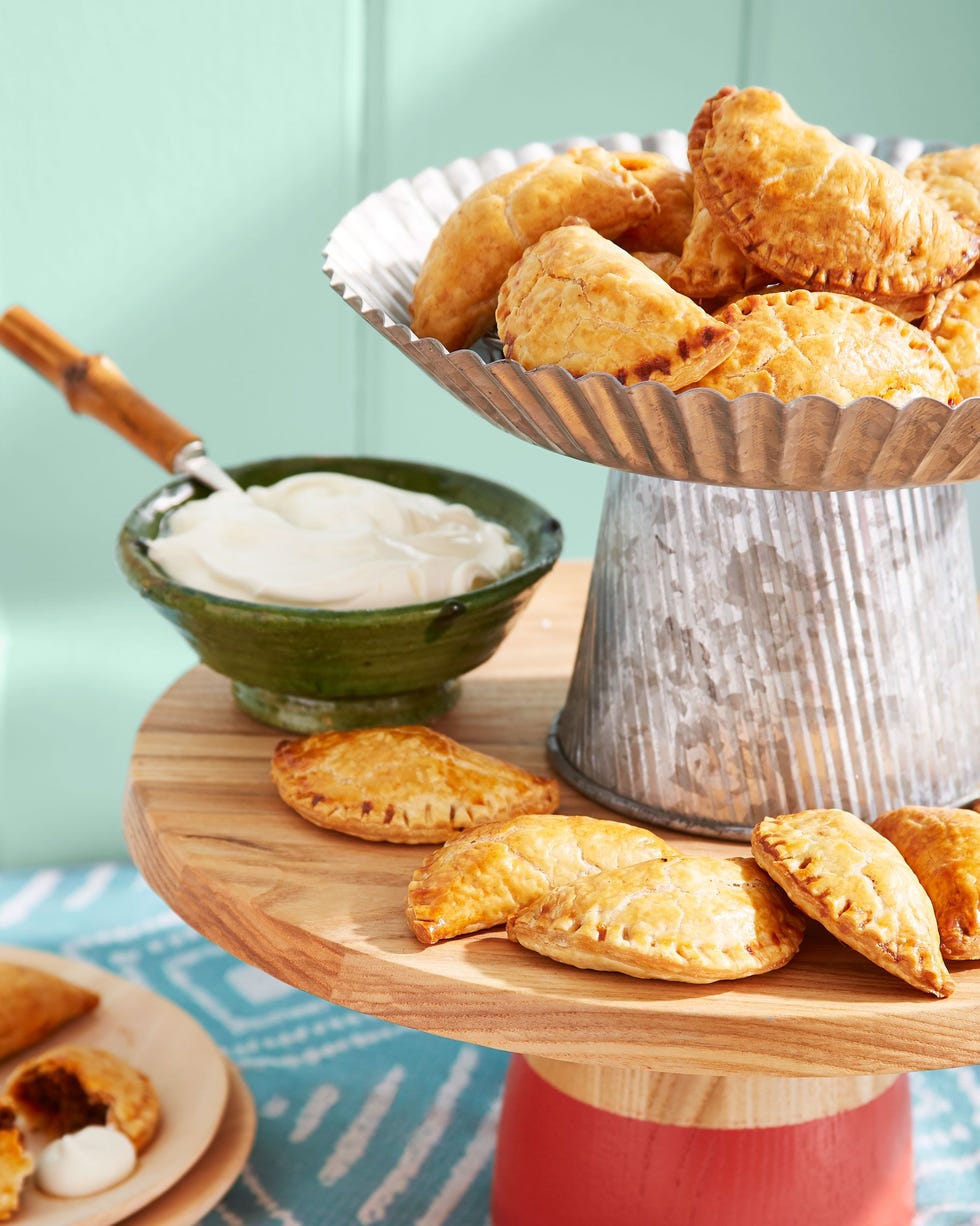 36 Graduation Party Food Ideas That Say "You Did It!"